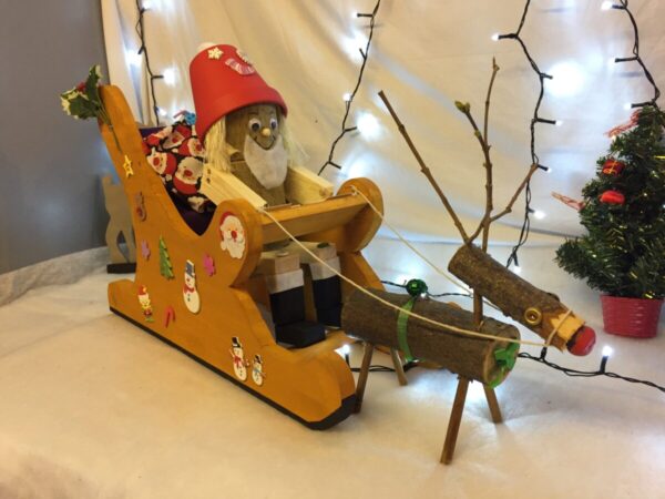 Santa Sleigh with Reindeer